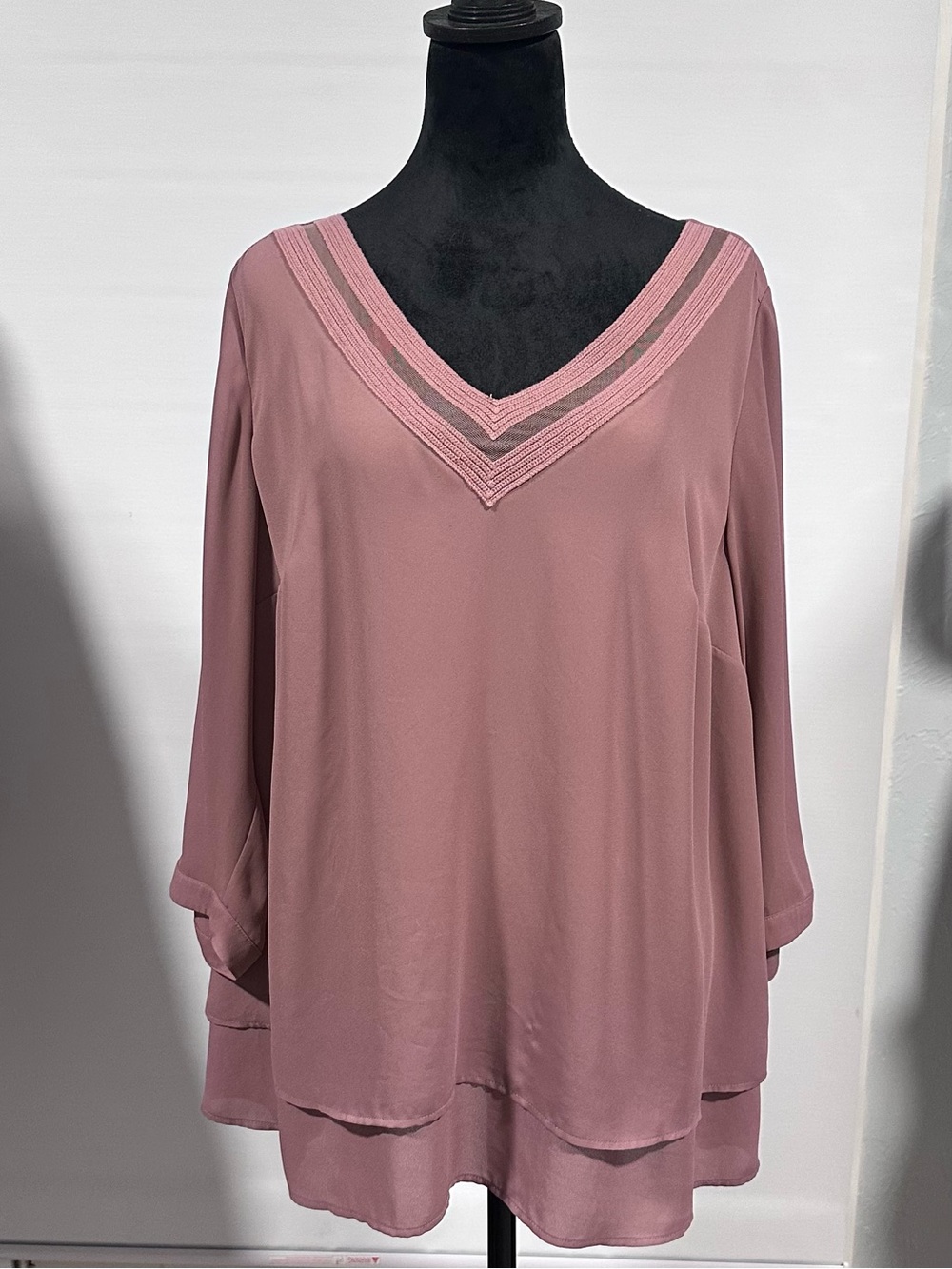 Magnolia Grace V-Neck Layered Blouse in Rose Mauve
